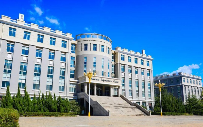 辽宁对外经贸学院-19