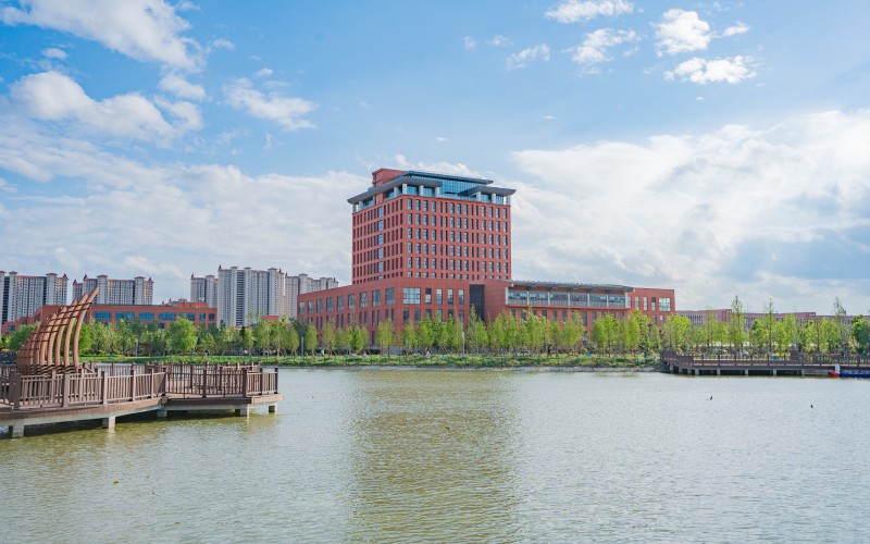 东营科技职业学院主图