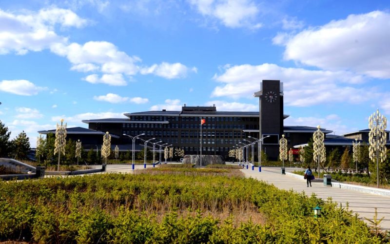集宁师范学院 gallery image 2