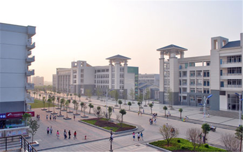广西师范大学 gallery image 3