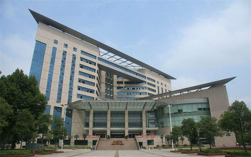 湖北大学 gallery image 3