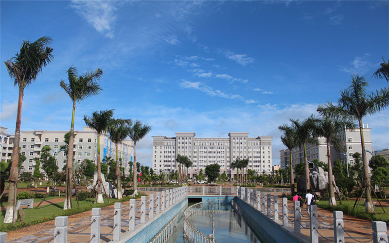 海口经济学院 gallery image 2