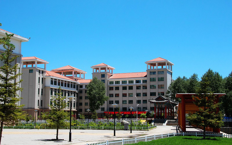 甘肃民族师范学院 gallery image 1