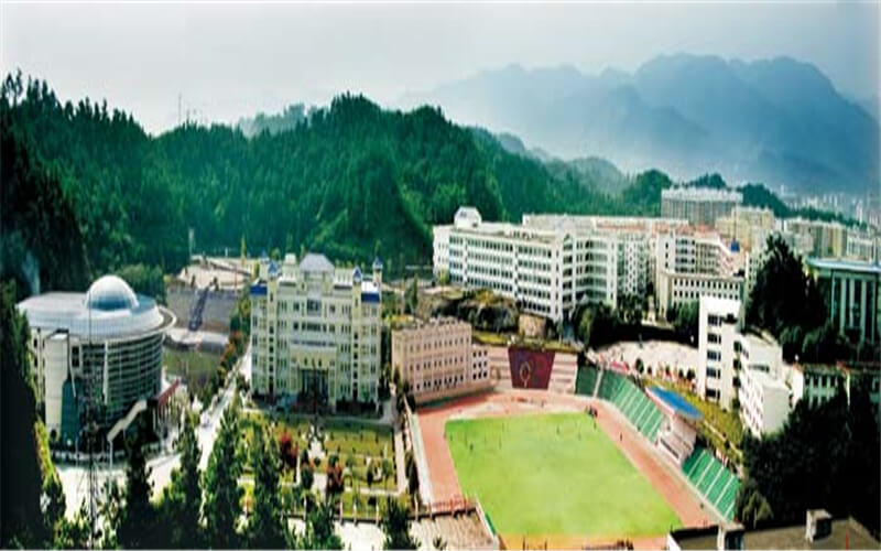 湖北医药学院药护学院 gallery image 3