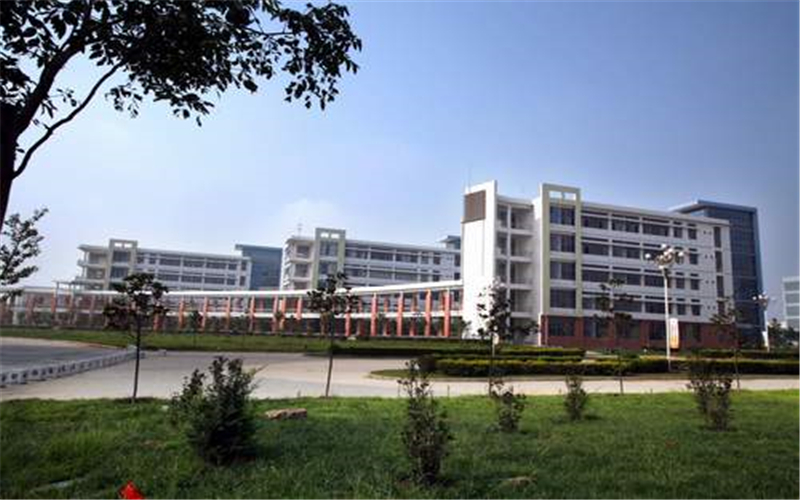 河南工程学院 gallery image 2