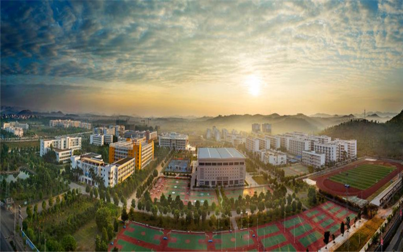 广西民族师范学院 gallery image 3