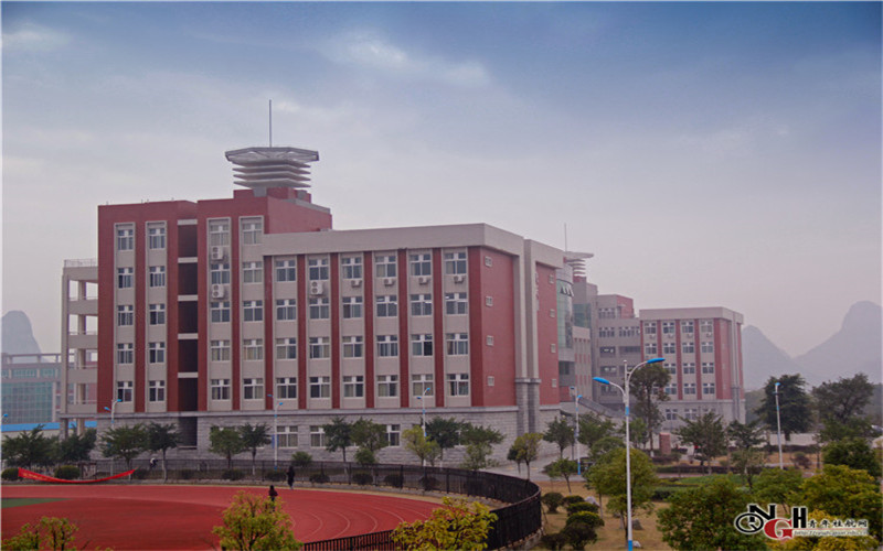 桂林航天工业学院 gallery image 2