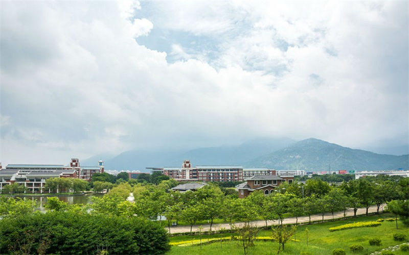 福建中医药大学 gallery image 3