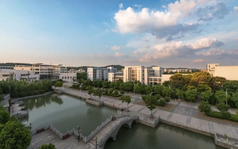 南京理工大学紫金学院 gallery image 4