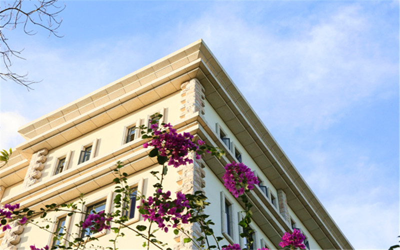 三亚理工职业学院主图