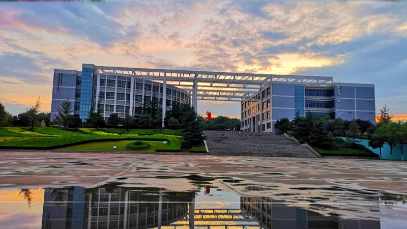 山东交通职业学院主图