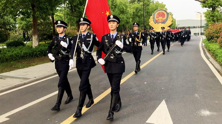 安徽警官学院校服图片